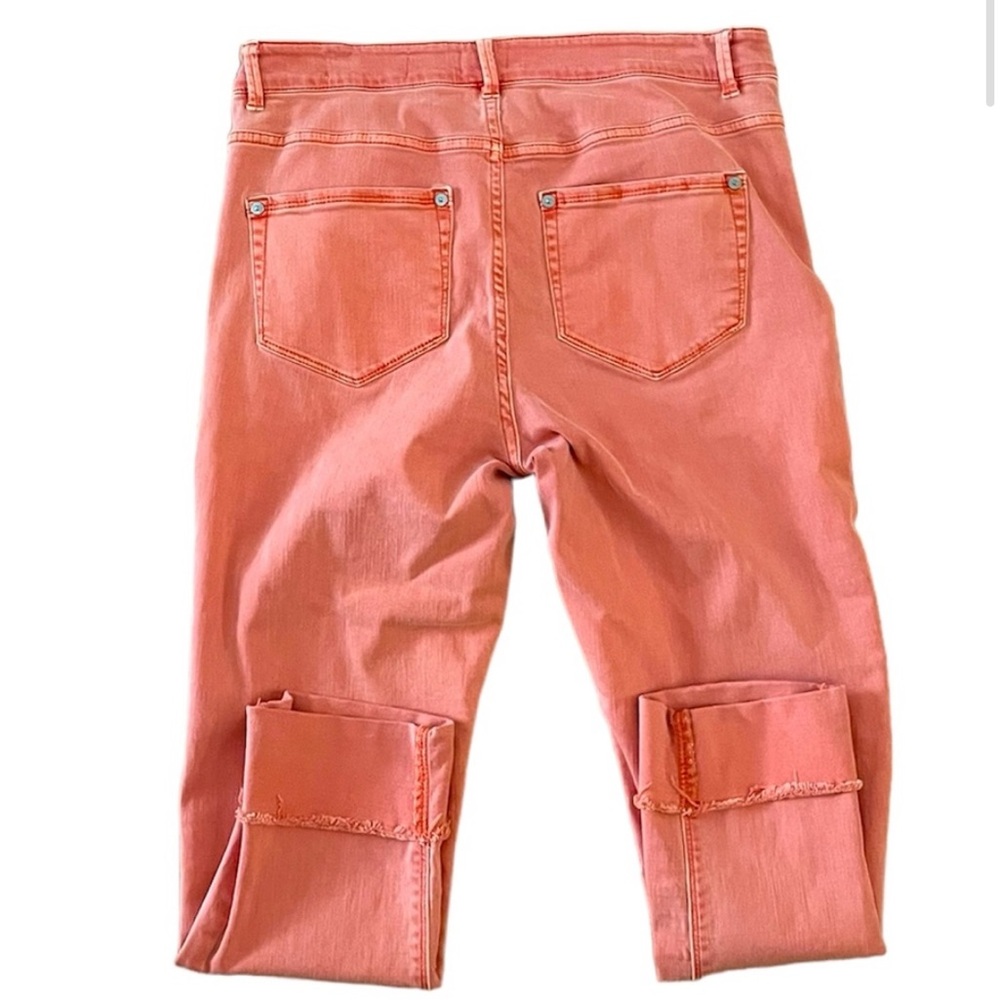 J. JILL Sienna Denim Authentic Fit Cropped Cuffed Washed Raw Hem Jeans Size 4 - Picture 3 of 11